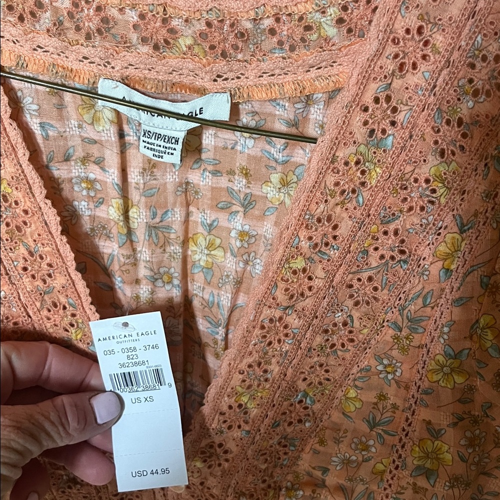 American Eagle Babydoll Style Top - Picture 3 of 3